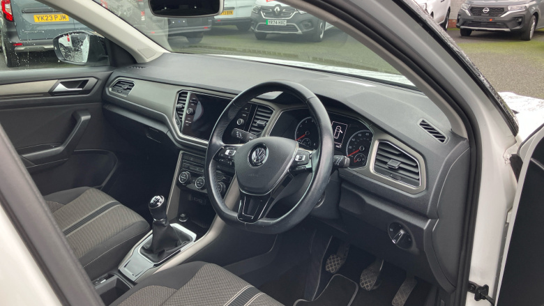 Volkswagen T-Roc 1.5 TSI EVO Design 5dr Petrol Hatchback